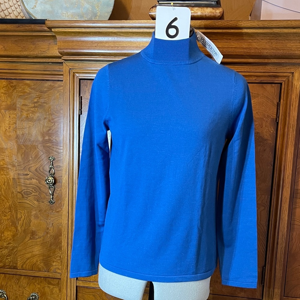 Pendleton Woman’s Vibrant Blue Turtleneck Sweater